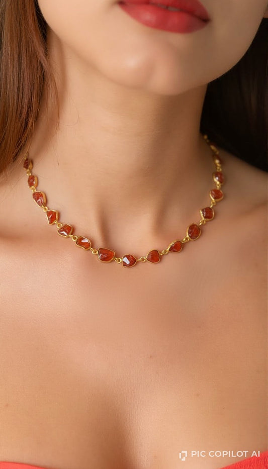 The Ember Raw Carnelian Collar Necklace – 18k Gold Plated